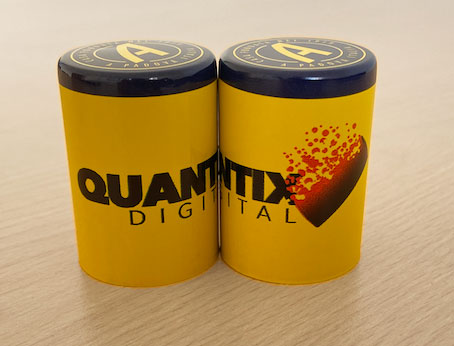 digitalprinting of closures, both metal and plastic.